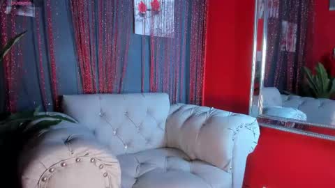 Tylerr online show from November 14, 11:28 pm