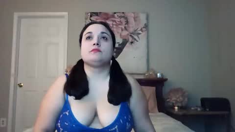 bigassdanigirl online show from January 29, 11:56 pm
