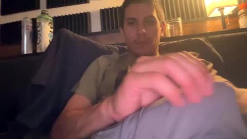 bigben281330 online show from March 28, 7:37 pm