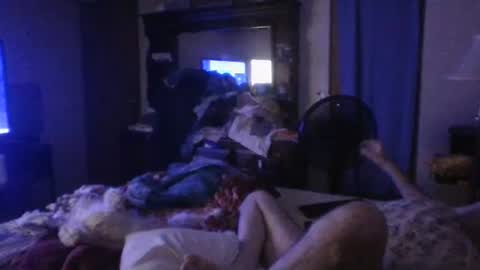 Snapshot of bigbenidick1 chatting on October 4, 1:36 am BB online show from October 4, 1:36 am