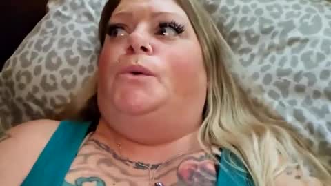 Tiffany online show from December 8, 11:18 pm