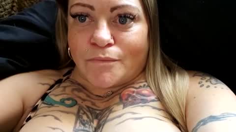 Tiffany online show from March 8, 7:53 pm