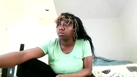 Ashley online show from April 16, 7:36 pm