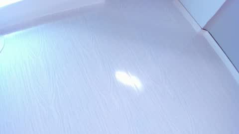   online show from February 3, 10:08 am