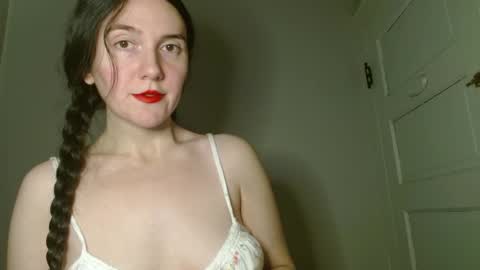 Isabella online show from February 3, 2:53 am