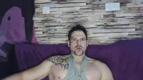 Bigboyband online show from February 8, 8:42 am