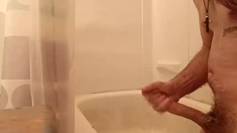 bigbradley502 online show from November 19, 1:05 am