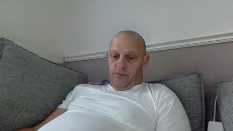 bigbumlover2377 online show from November 21, 11:41 am