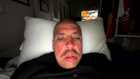 bigburrito714 online show from March 2, 4:39 am