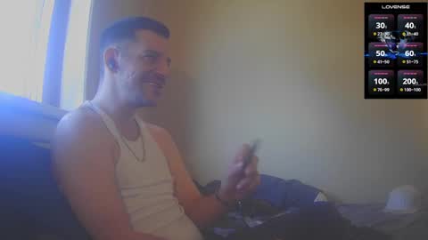 Jon - Im Straight online show from March 18, 2:01 pm