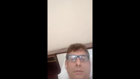 bigcocksex2000 online show from May 13, 5:33 pm