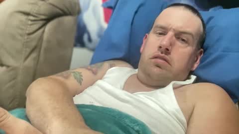 bigcocksuckingslut online show from November 30, 1:23 am