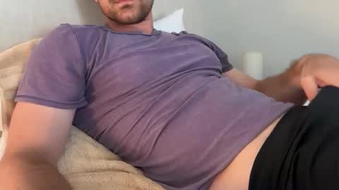 bigcollegecock69690 online show from April 23, 8:32 pm