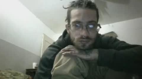 Snapshot of bigdaddy1231995 chatting on February 7, 9:26 am BigDaddykodack online show from February 7, 9:26 am