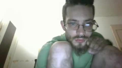 Snapshot of bigdaddy1231995 chatting on February 9, 12:19 pm BigDaddykodack online show from February 9, 12:19 pm