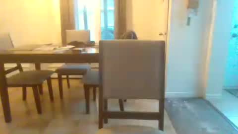 bigdeer581917471 online show from June 13, 9:31 am