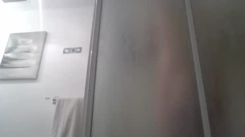 bigdickenergy2220 online show from December 4, 6:49 am