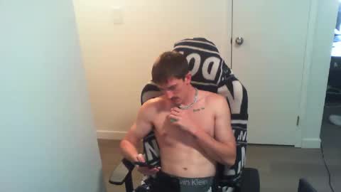 Snapshot of bigdog_112 chatting on October 13, 6:43 pm BigWilly online show from October 13, 6:43 pm
