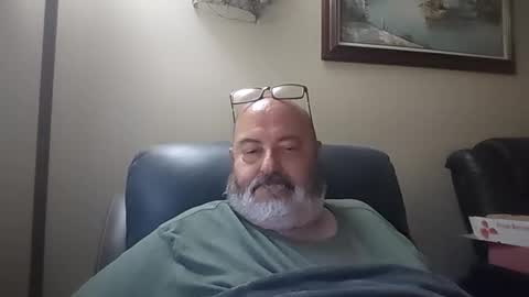 bigfuzzyteddybear online show from April 21, 3:52 pm