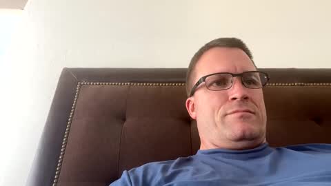 bigger22332233 online show from December 15, 9:31 pm