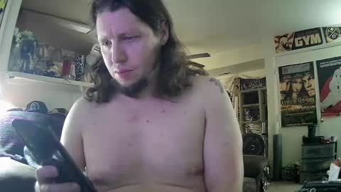 biggerisbetter21 online show from February 23, 2:04 pm