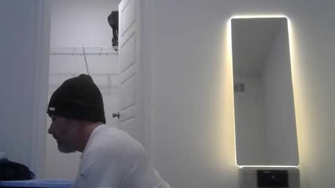 Gavin online show from April 22, 6:09 am