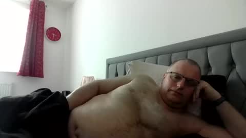 bigguy2014 online show from March 12, 3:29 pm