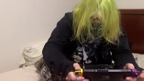 Bigkhaos online show from December 14, 10:32 am