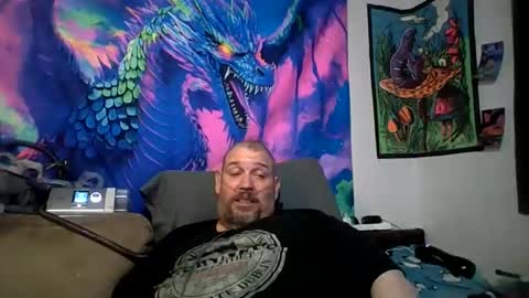 bigman42of0rlife online show from June 10, 6:12 am