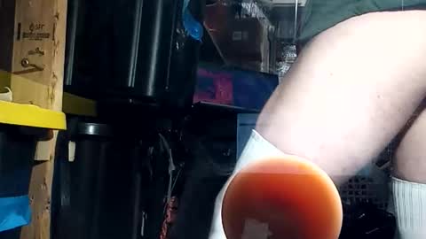 bigmanaround9 online show from December 17, 1:40 pm