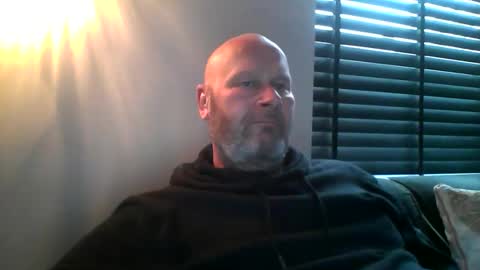 bigmike3339 online show from November 26, 9:39 am