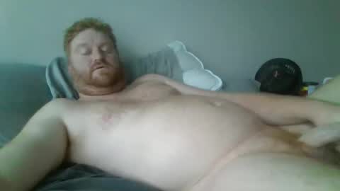 Snapshot of bigred92899 chatting on October 3, 3:20 pm bigred92899 online show from October 3, 3:20 pm