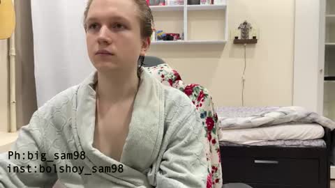 Snapshot of bigsamuel05 chatting on October 14, 6:11 pm bigsamuel05 online show from October 14, 6:11 pm