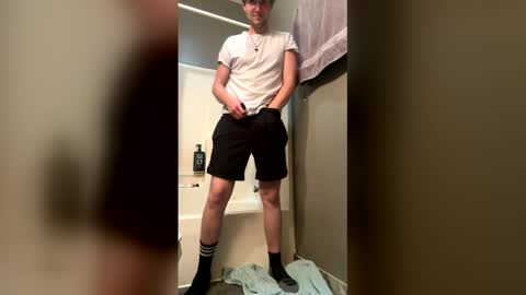 bigskinnyboyshh online show from June 10, 2:44 am