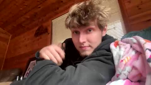 bigskinnyboyshh online show from November 9, 8:11 pm