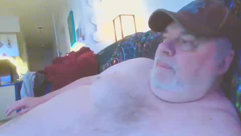 bigstuffbear online show from February 11, 10:25 am