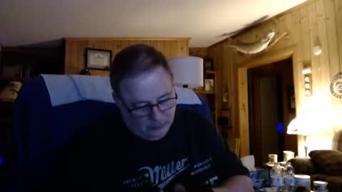 Snapshot of bigthicksatisfying2 chatting on February 18, 7:10 am bigthicksatisfying2 online show from February 18, 7:10 am