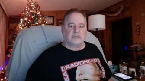 Snapshot of bigthicksatisfying2 chatting on January 3, 4:55 am bigthicksatisfying2 online show from January 3, 4:55 am