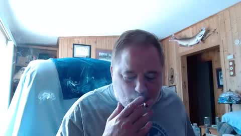 Snapshot of bigthicksatisfying2 chatting on February 26, 4:38 pm bigthicksatisfying2 online show from February 26, 4:38 pm