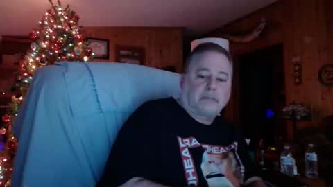 Snapshot of bigthicksatisfying2 chatting on January 3, 8:00 am bigthicksatisfying2 online show from January 3, 8:00 am