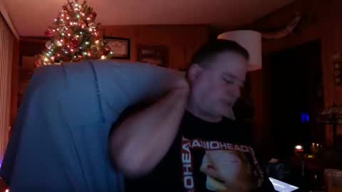 Snapshot of bigthicksatisfying2 chatting on January 1, 8:24 am bigthicksatisfying2 online show from January 1, 8:24 am
