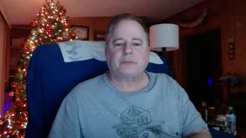 Snapshot of bigthicksatisfying2 chatting on January 10, 4:54 am bigthicksatisfying2 online show from January 10, 4:54 am