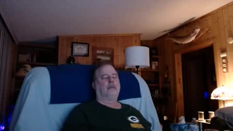 Snapshot of bigthicksatisfying2 chatting on February 27, 7:51 am bigthicksatisfying2 online show from February 27, 7:51 am