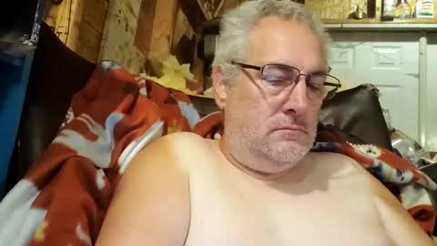 Biguy52 online show from September 22, 12:04 am