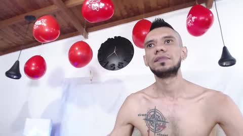 andres online show from February 14, 9:43 pm