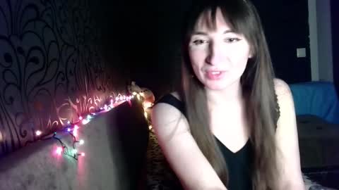 birdie_kiss online show from February 16, 7:45 pm