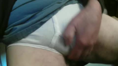 Snapshot of birdmanmchale chatting on October 31, 3:23 pm birdmanmchale online show from October 31, 3:23 pm