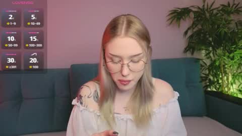 Julia online show from March 21, 2:22 pm