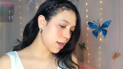 Sara online show from March 5, 8:23 am