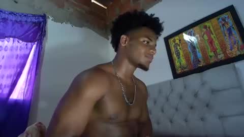 Snapshot of black_dicck chatting on January 16, 6:59 pm tu morenito online show from January 16, 6:59 pm